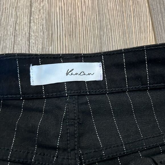Kancan Black Striped Cropped Pants - Picture 4 of 10